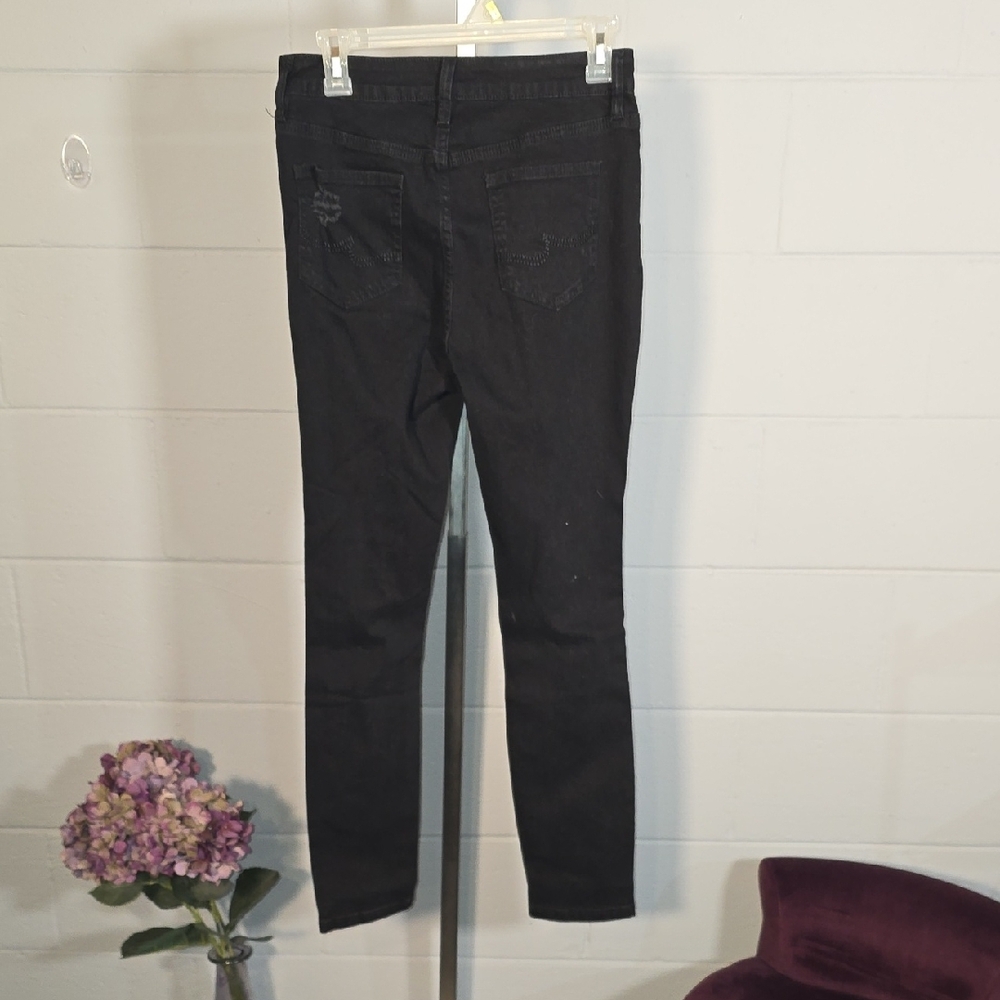 Fashion Nova Black Distressed Women's Jeans - Picture 6 of 14
